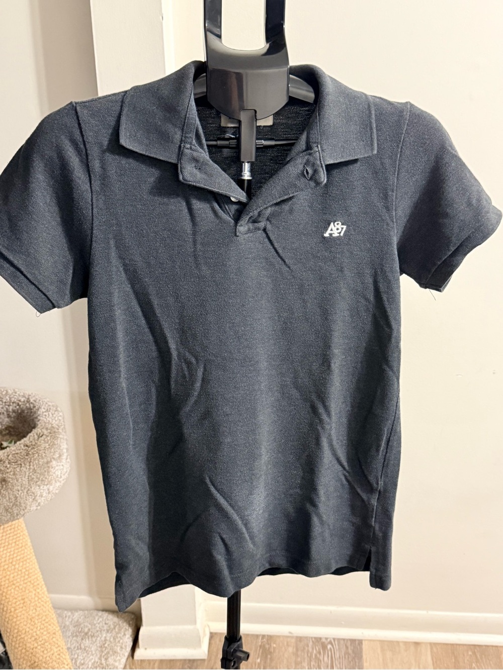 Aéropostale Charcoal Grey A87 Embroidered Polo Shirt | Size Small